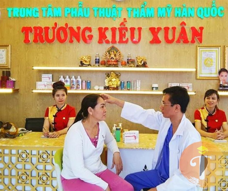 Phun thêu chân mày thẩm mỹ , dịch vụ xăm môi tại Đà Nẵng
